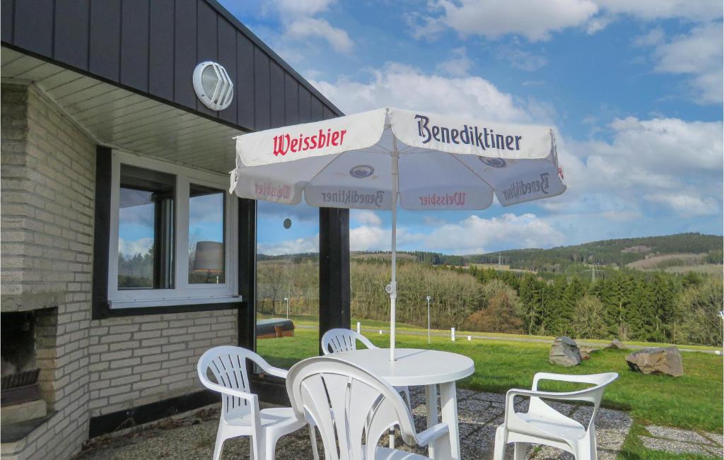 Awesome Home In Gerolstein With 3 Bedrooms And Wifi photo 1