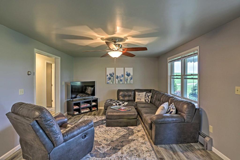 Millersburg Home with Covered Porch and Fire Pit! photo 4