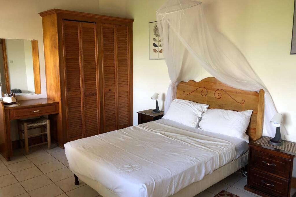 Delightful 4bed modern villa with WiFI photo 3