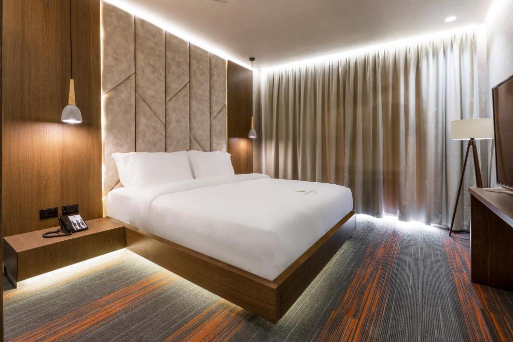Pinea Hotel Resort & Spa photo 2