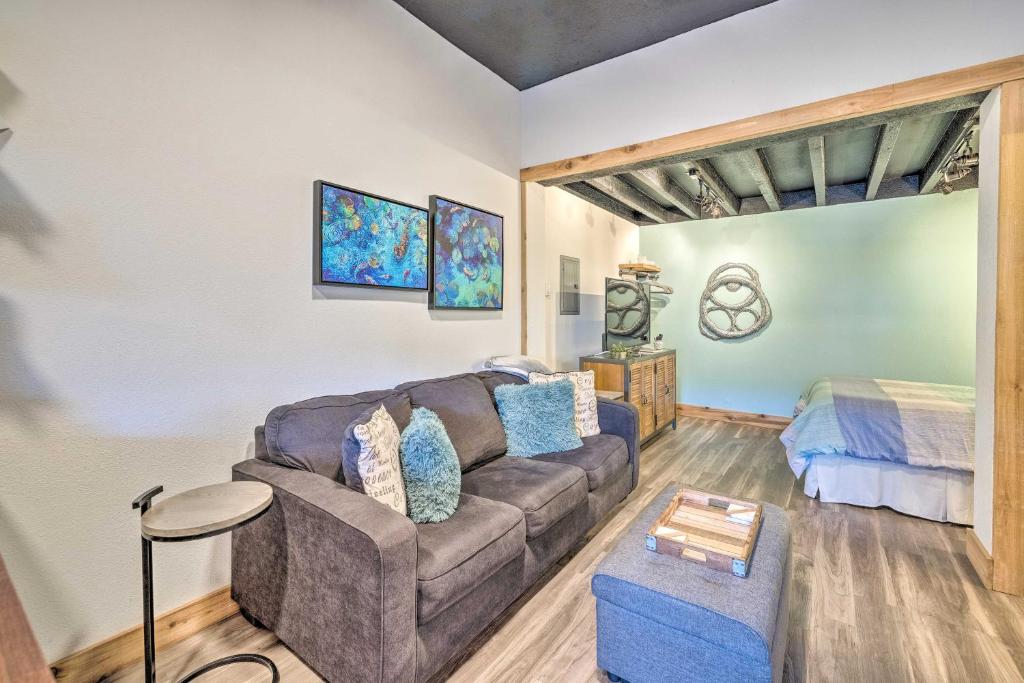 Long Beach Studio in Downtown - Walk to Ocean! photo 3