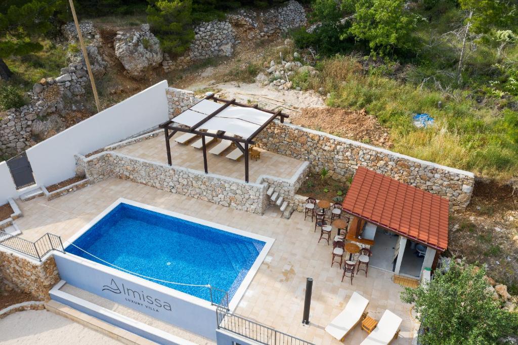Exclusive Villa Almissa with swimming pool and sea view photo 4
