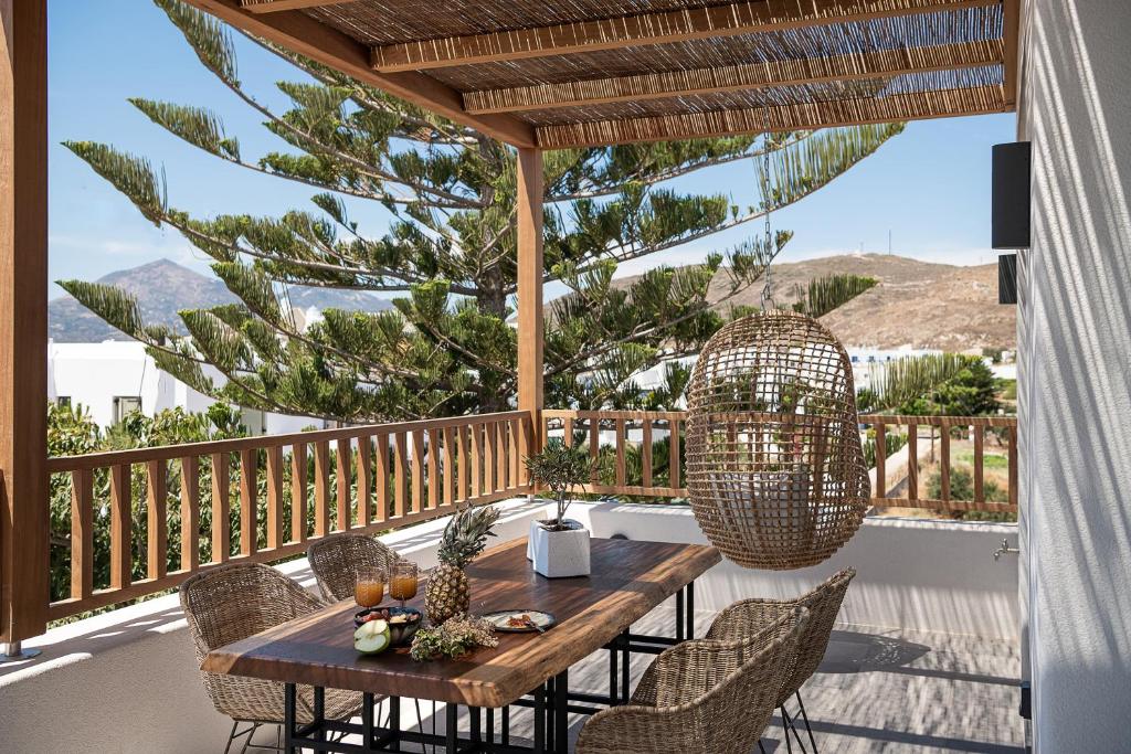 Athina Milos Suites photo 3