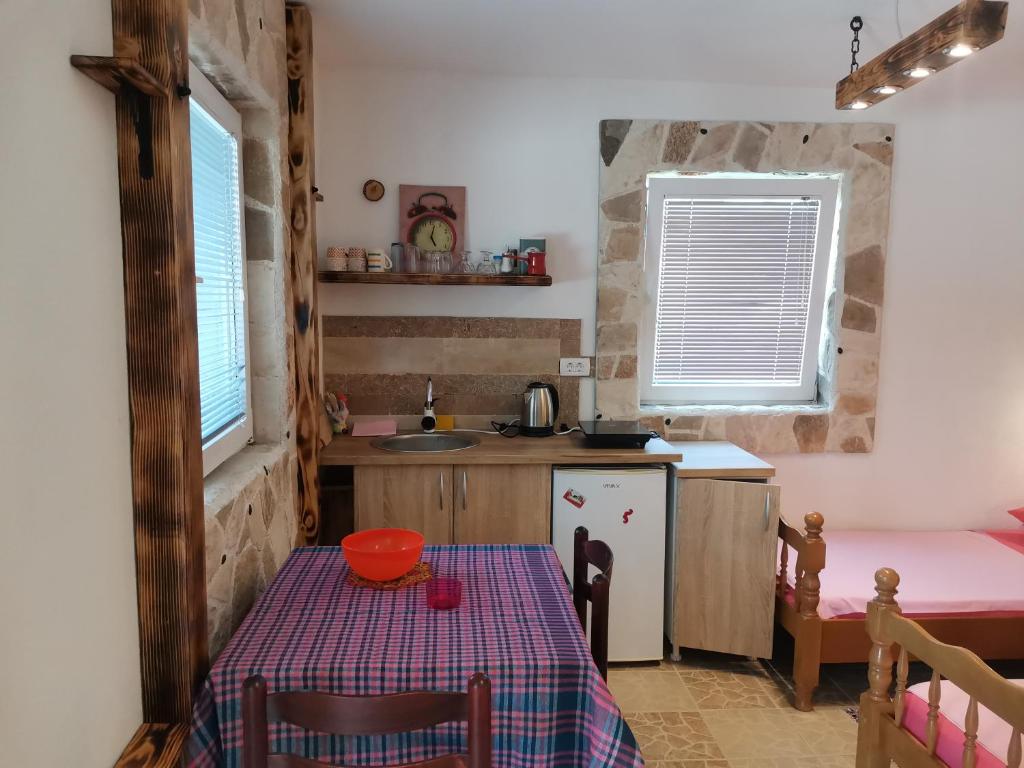 Apartments Lazarević Sutomore photo 1
