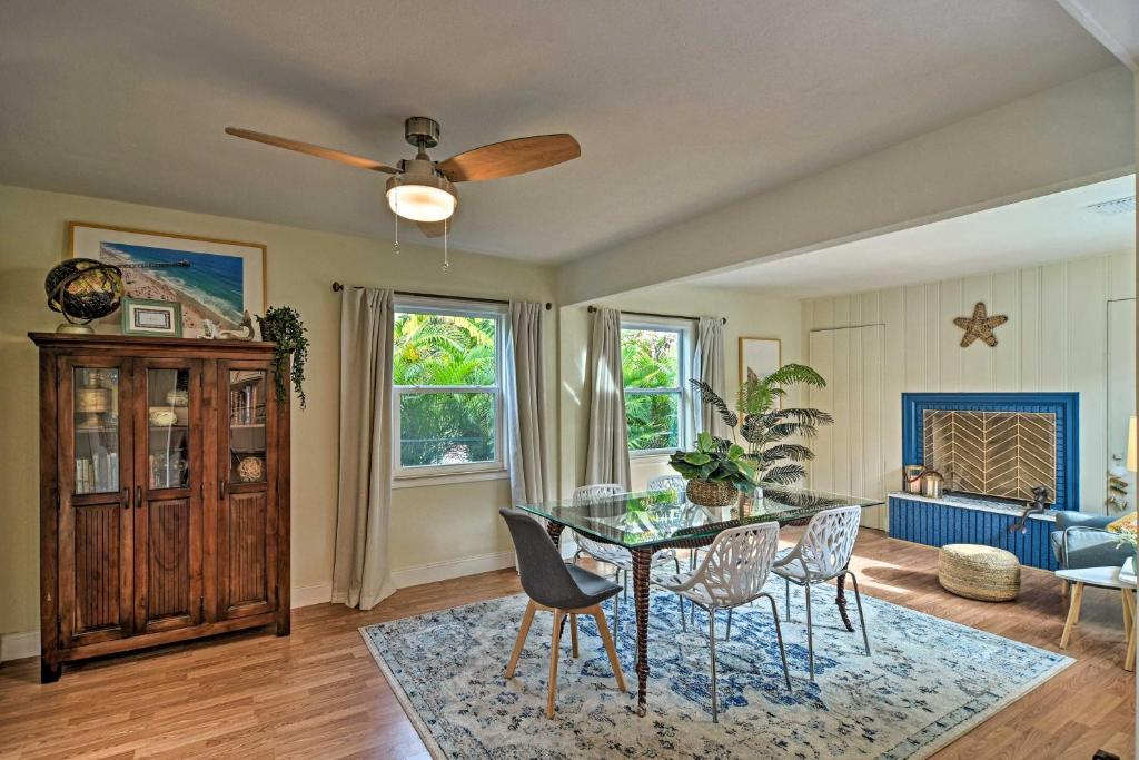 Cozy Jungle Escape Less Than 1 Mi to Gulfport Beach! photo 1