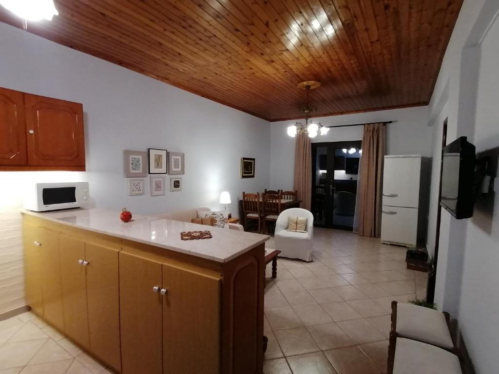 Vacation cozy home photo 4
