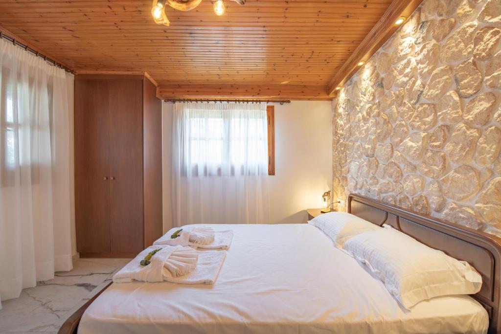 Villa Yiannitsis - Sunset by the Sea, Acharavi Beach photo 2