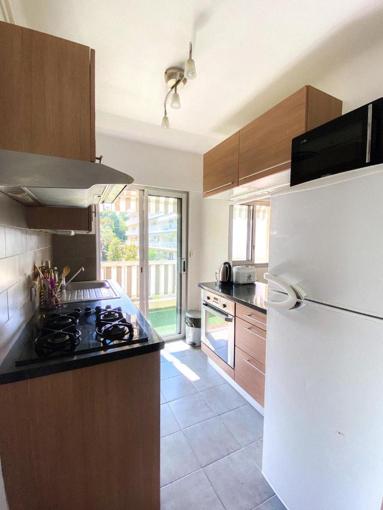 Superb Apartment In Cannes With Magnificent View ! photo 4