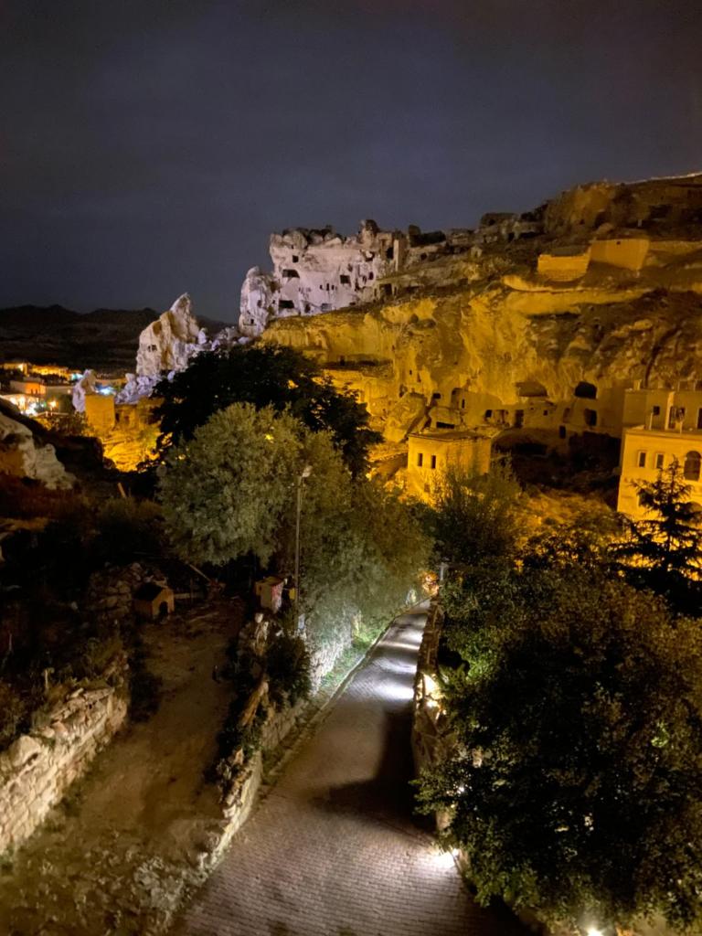The Village Cave Hotel photo 3