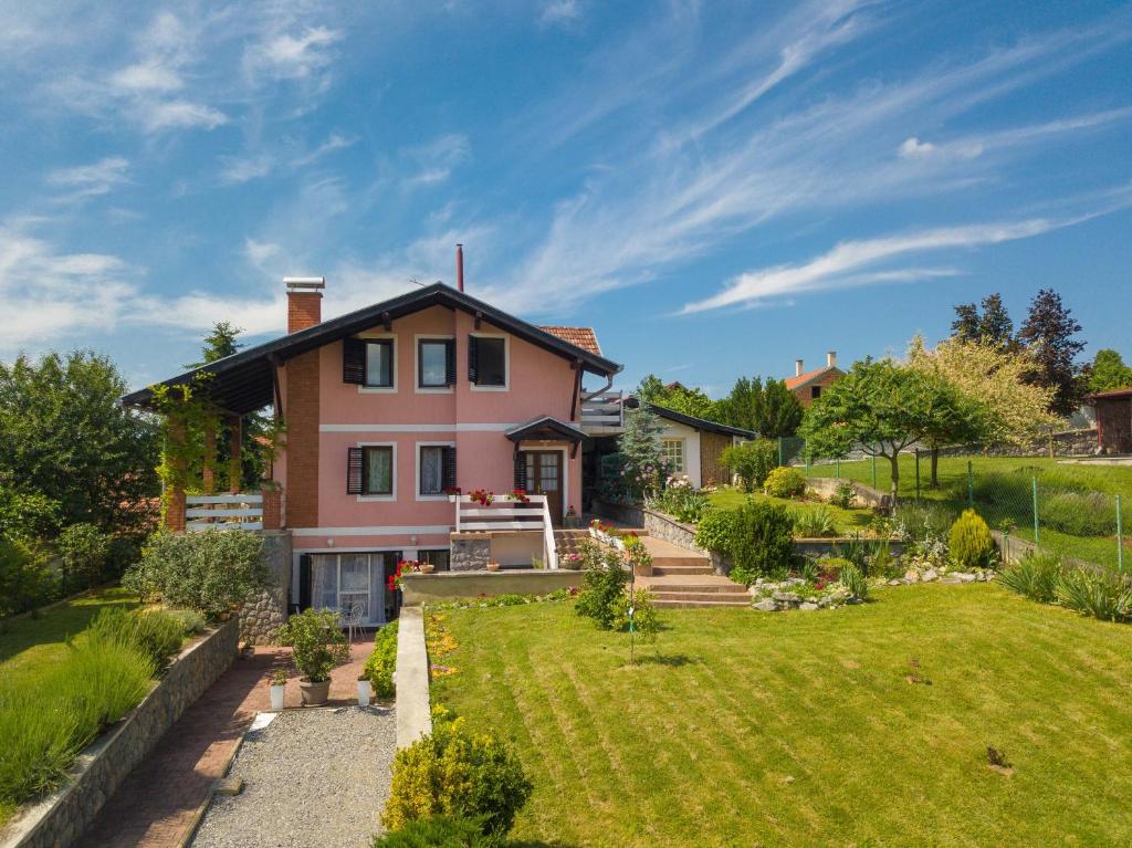 Country House Vrbovčanka photo 2