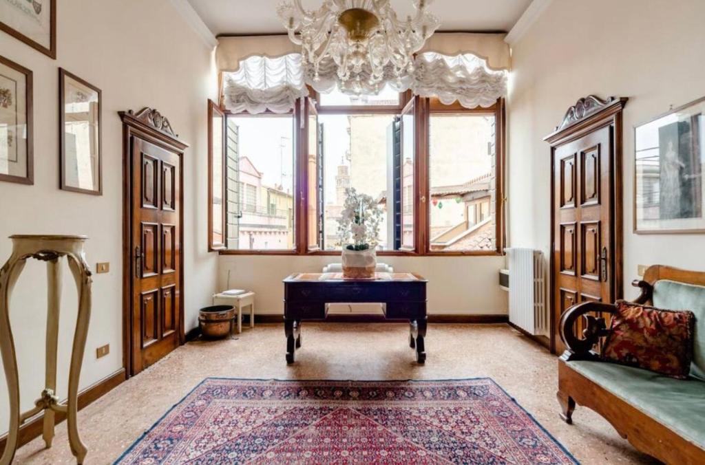 Venezia La Fenice photo 3