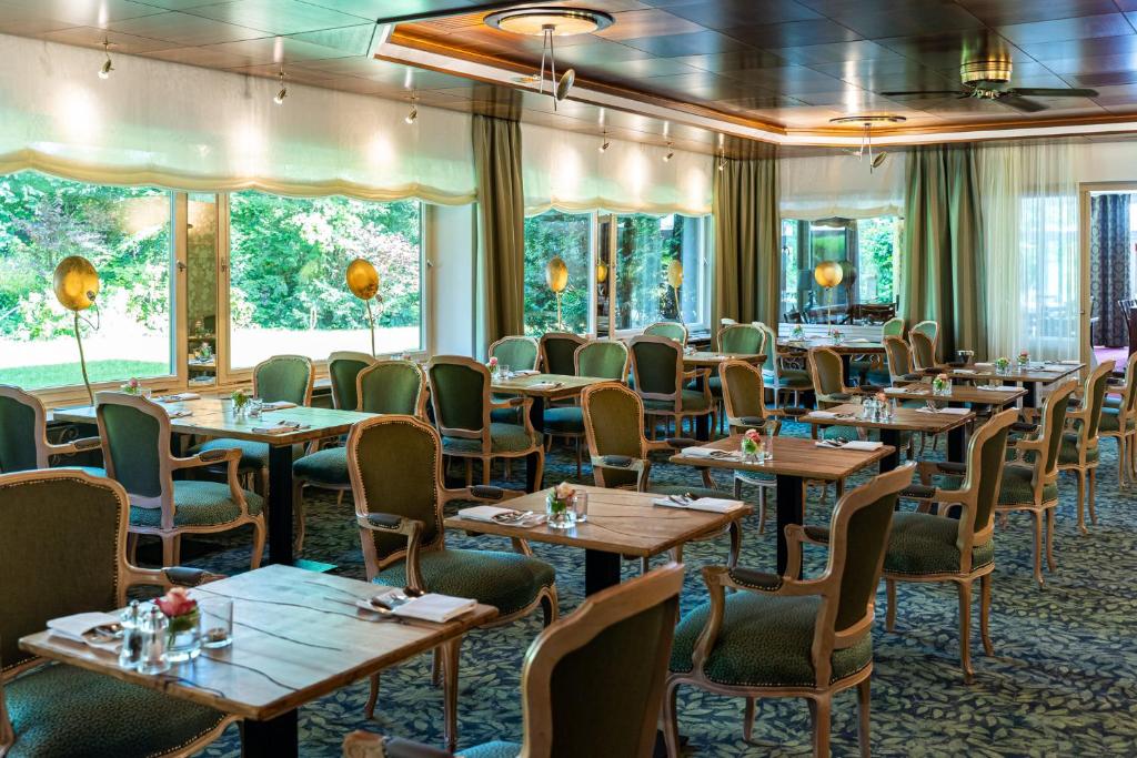 Waldhotel Tannenhäuschen photo 3