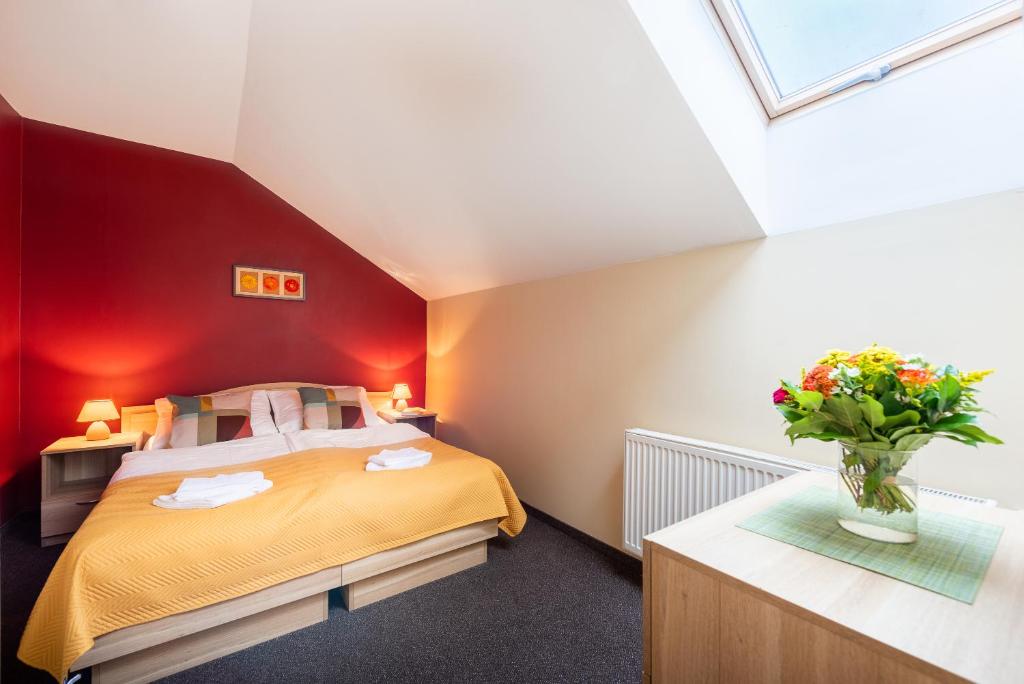 Апартаменты (Двухуровневые апартаменты), Hotel Libero