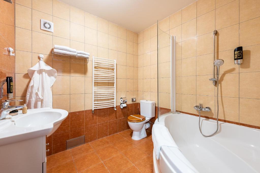 Апартаменты (Двухуровневые апартаменты), Hotel Libero