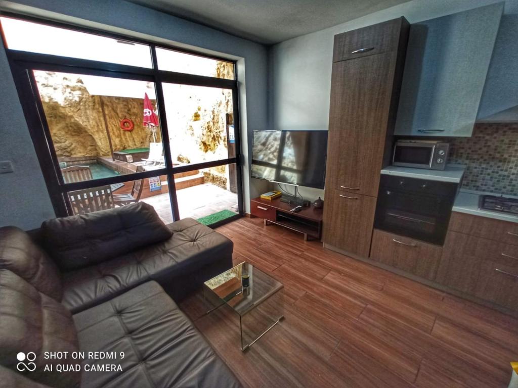 Town House with Private Pool in Village Centre photo 2