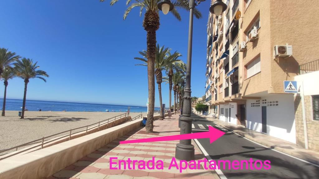 Expoholidays - Apartamento en primera linea photo 1
