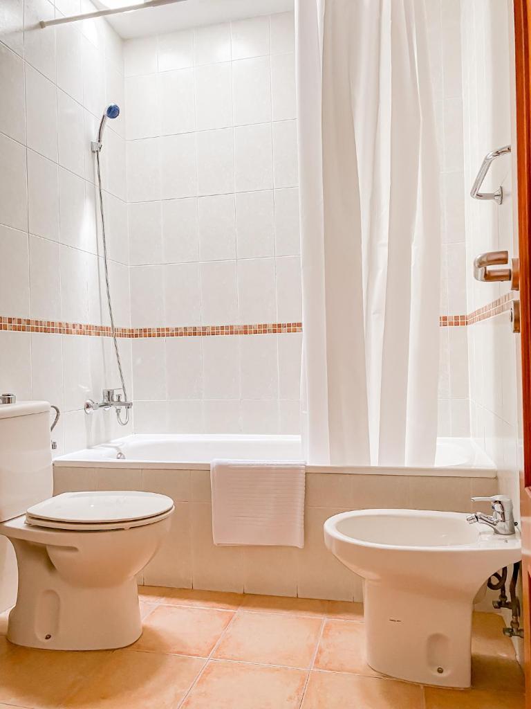 Habitación Privada + Baño Privado en la vivienda photo 1