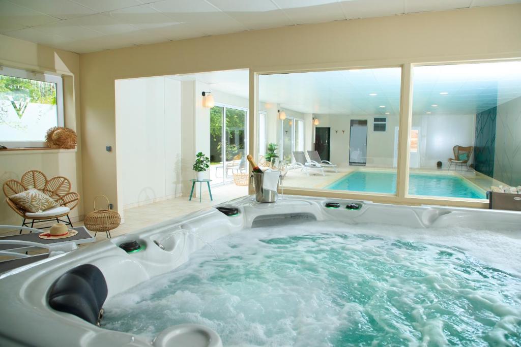 VILLA VARENTIA photo 3