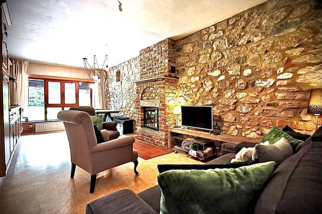 Out & LODGE Prunelliers photo 4