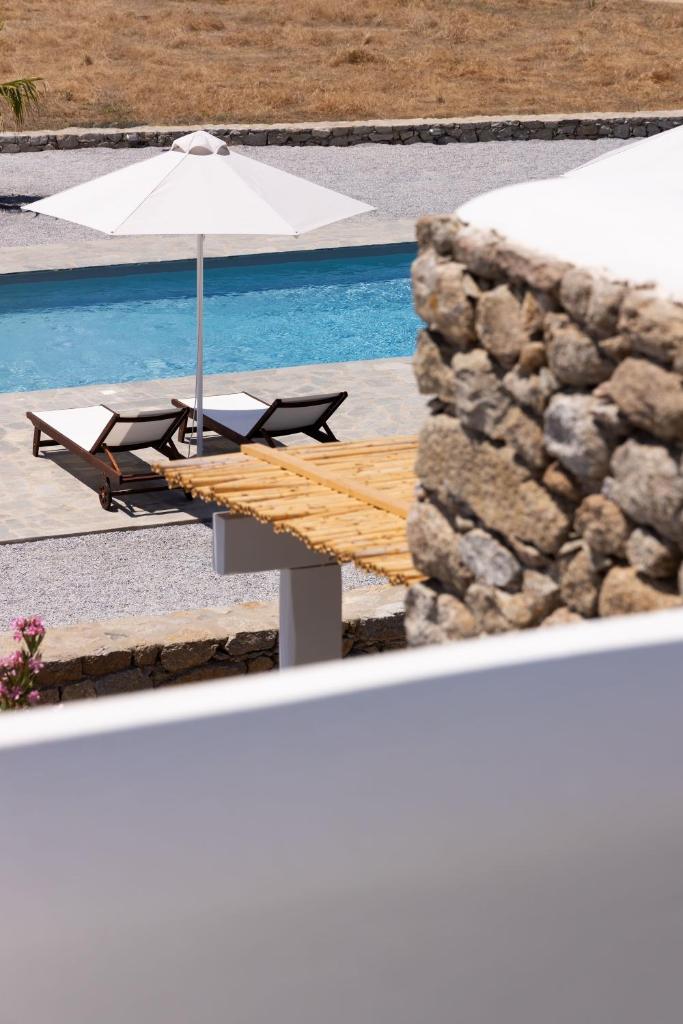 Номер (Elegant Two-Bedroom House with Sea View-Split Level), Archon Seaside Retreat