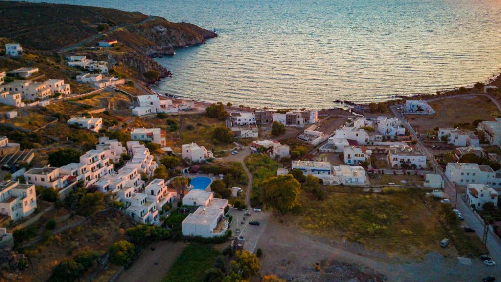 Anamar Patmos photo 1