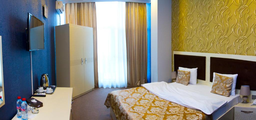 Двухместный (Двухместный номер Делюкс с 1 кроватью), Khagani Hotel