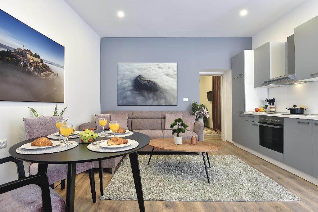 D&A Central Luxury Apartments with FREE Parking photo 4