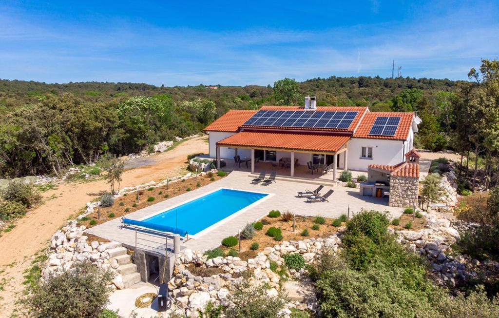 SEA VIEW VILLA *big pool * BBQ * direct sea access photo 3
