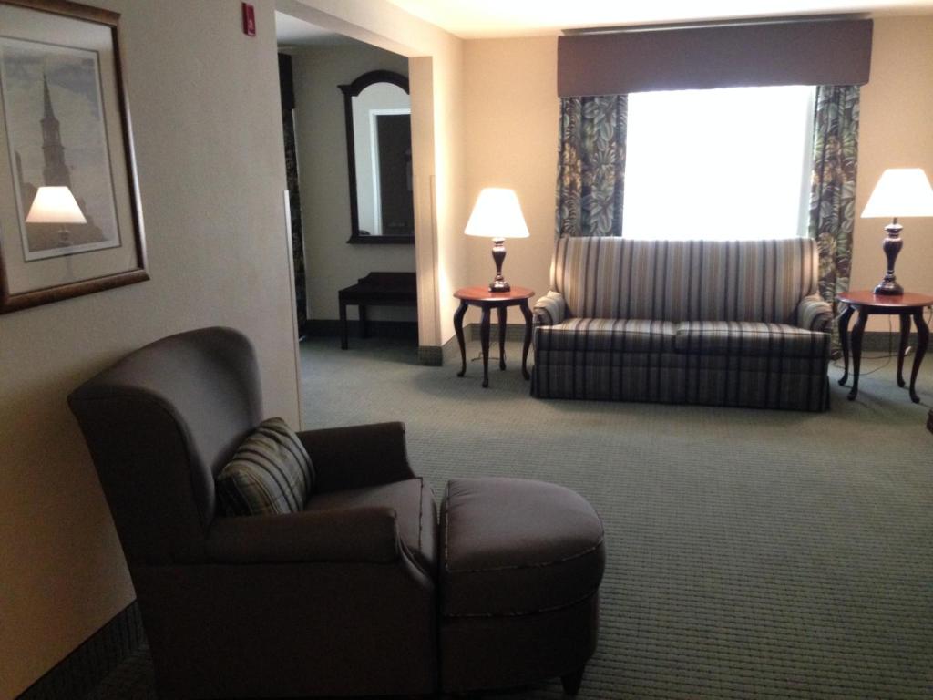 Wingate by Wyndham Charleston Southern University photo 2