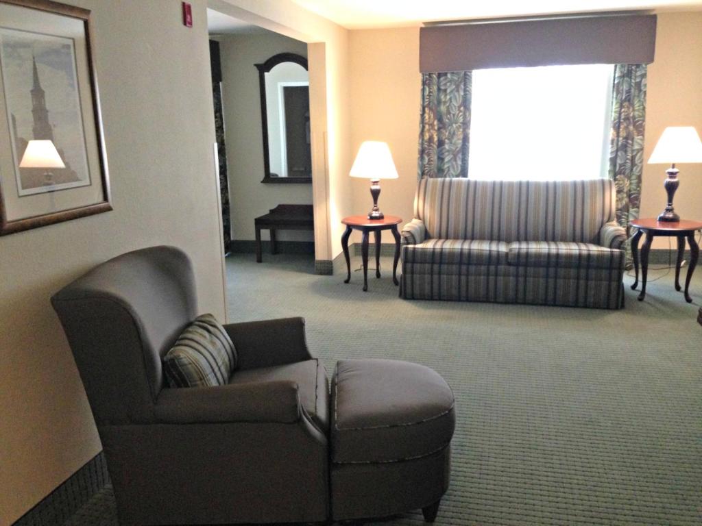 Wingate by Wyndham Charleston Southern University photo 4
