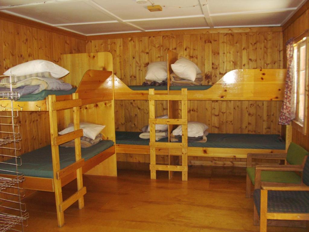HI Mosquito Creek Hostel photo 2