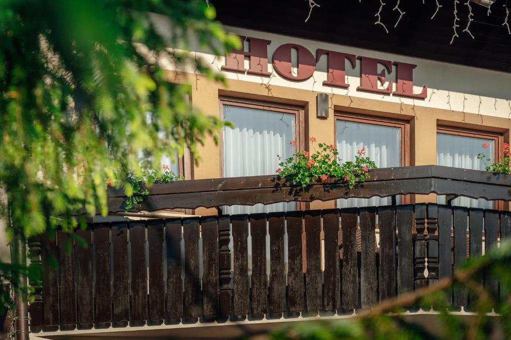 Garni Hotel Miklič photo 2