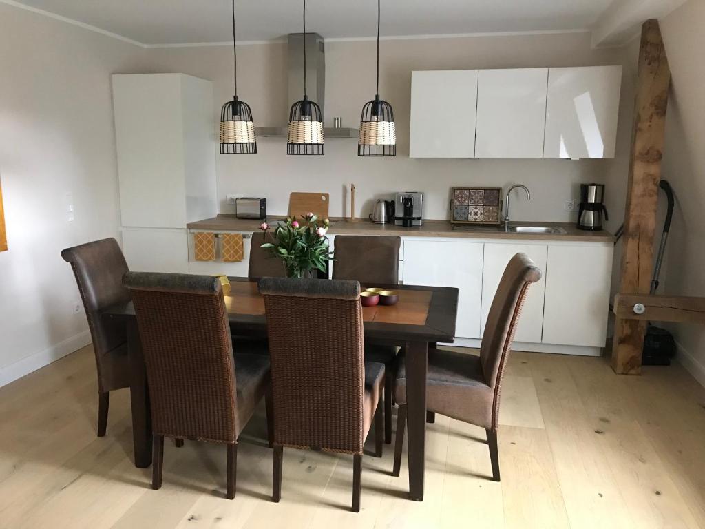 Schmuckstück in Ostseenähe photo 3