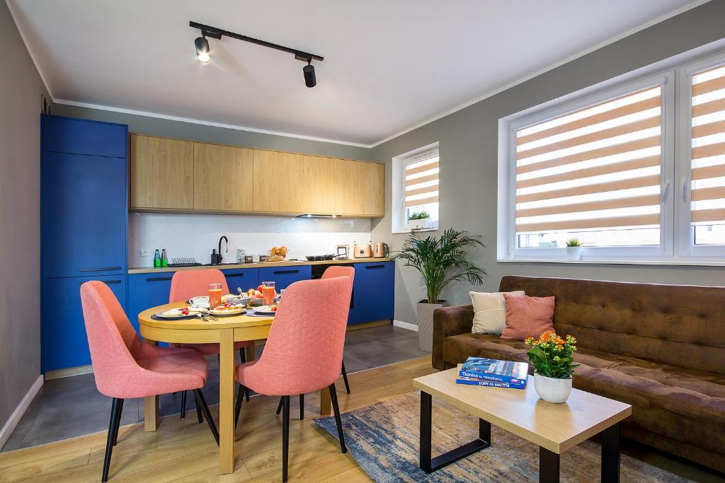 W&K Apartments - Blue Suite photo 4