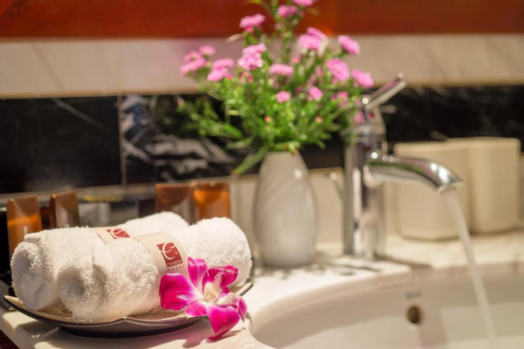 Двухместный (Номер Делюкс с балконом), Conifer Boutique Hotel