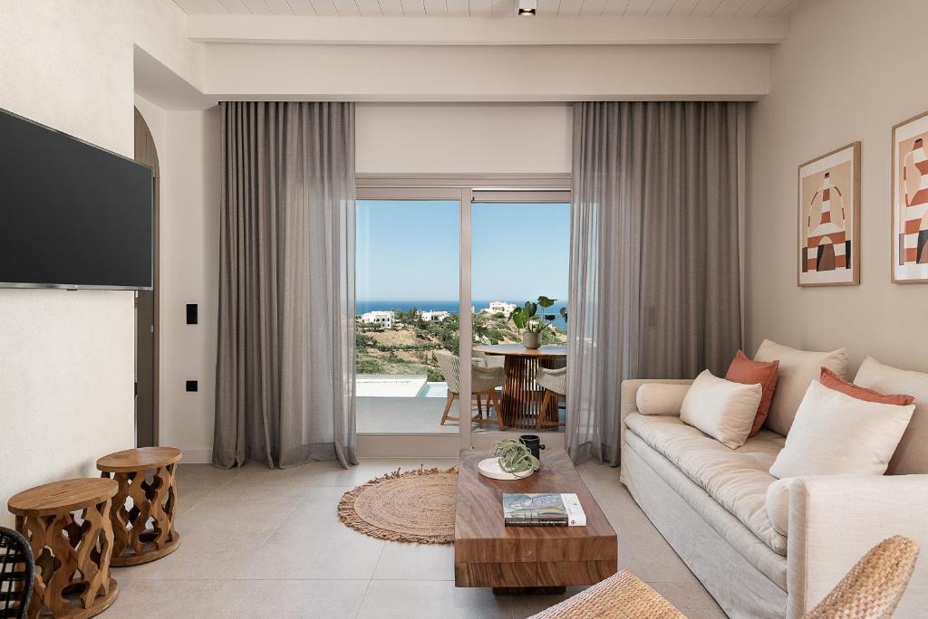 Brand New Lux Villa Kokomo Aura w/ Private Pool, 400m to beach! photo 3