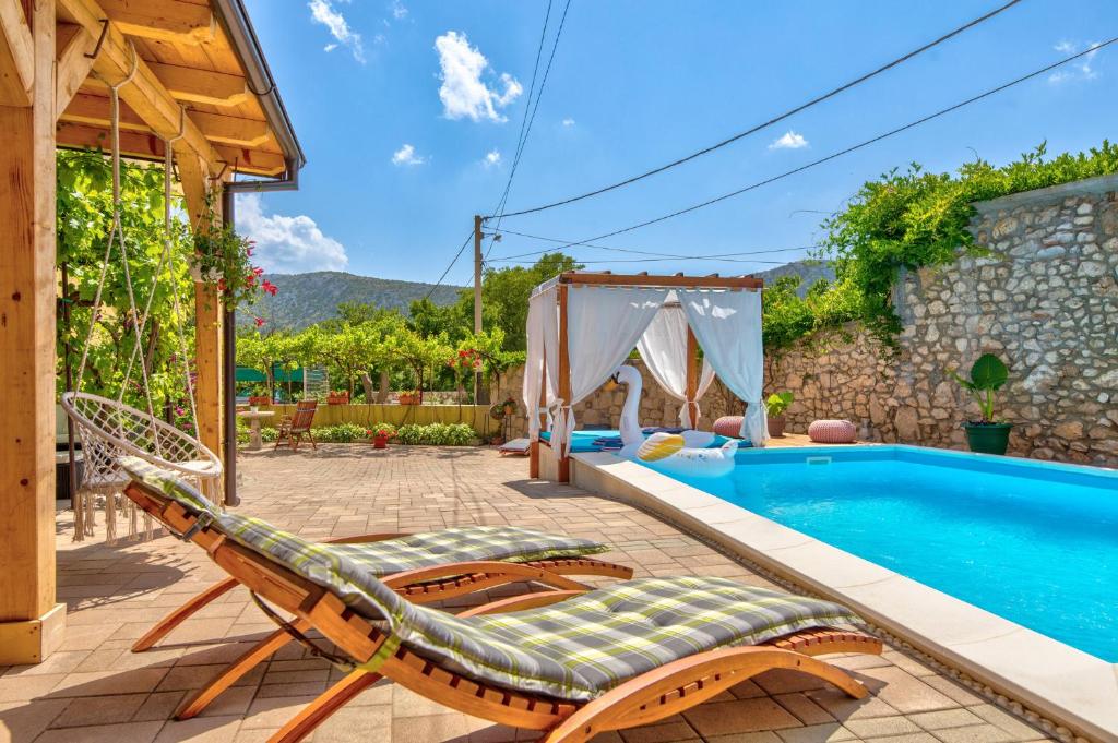 VILLA ANDELIKA photo 4