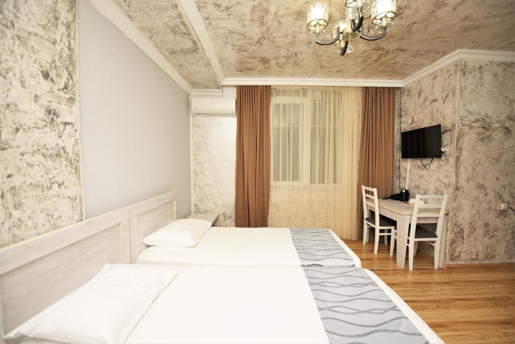 Kazbegi Hotel Batumi photo 3