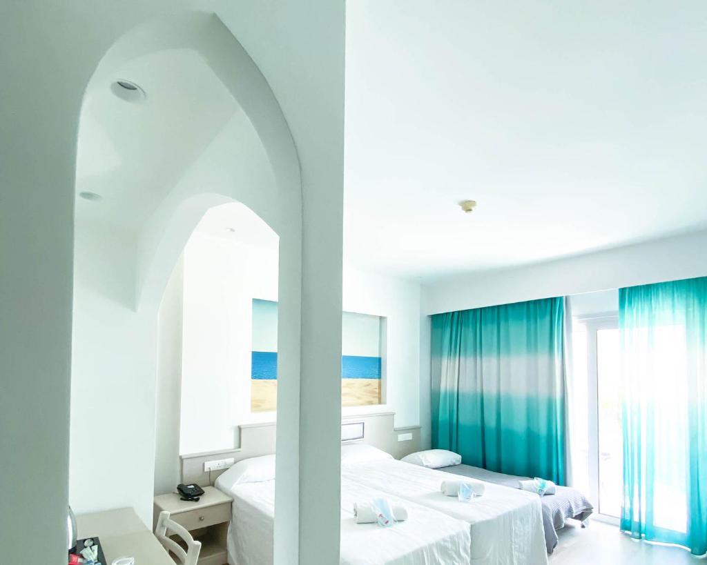 Anesis Hotel photo 1
