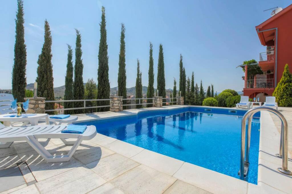 BEAUTIFUL YELLOW VILLA WITH POOL in IVANICA near DUBROVNIK photo 1
