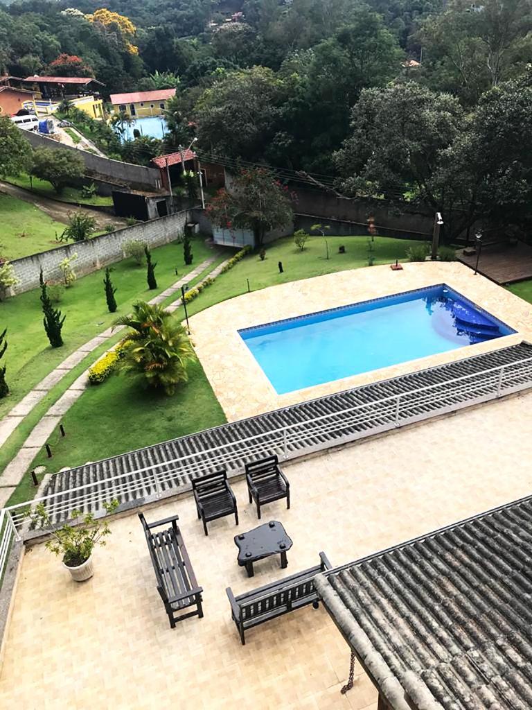 Chacara c Wi-Fi, piscina e lazer em Campo Limpo SP photo 4