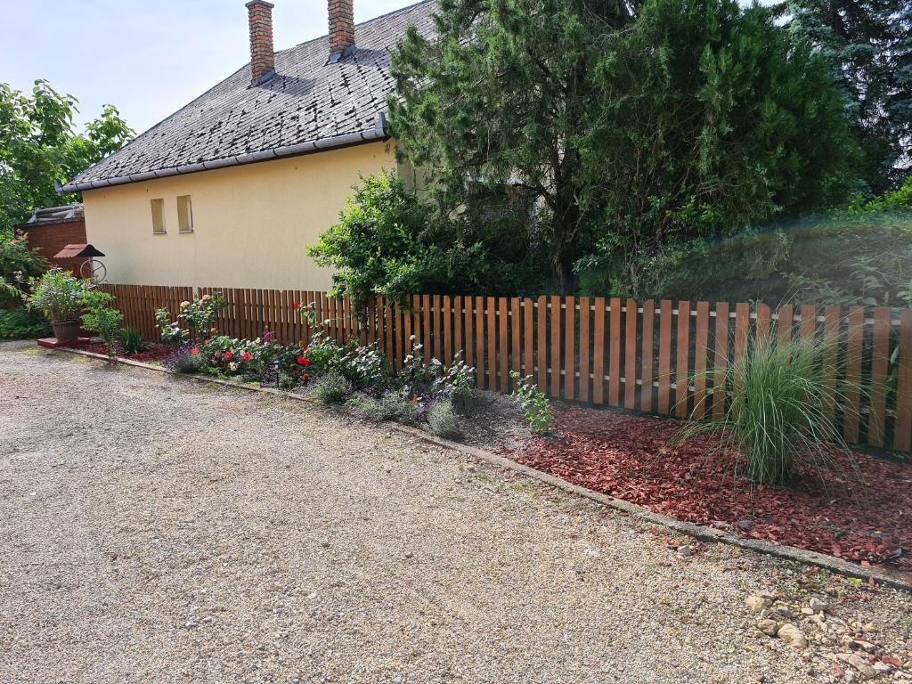 Kriszta apartman photo 3