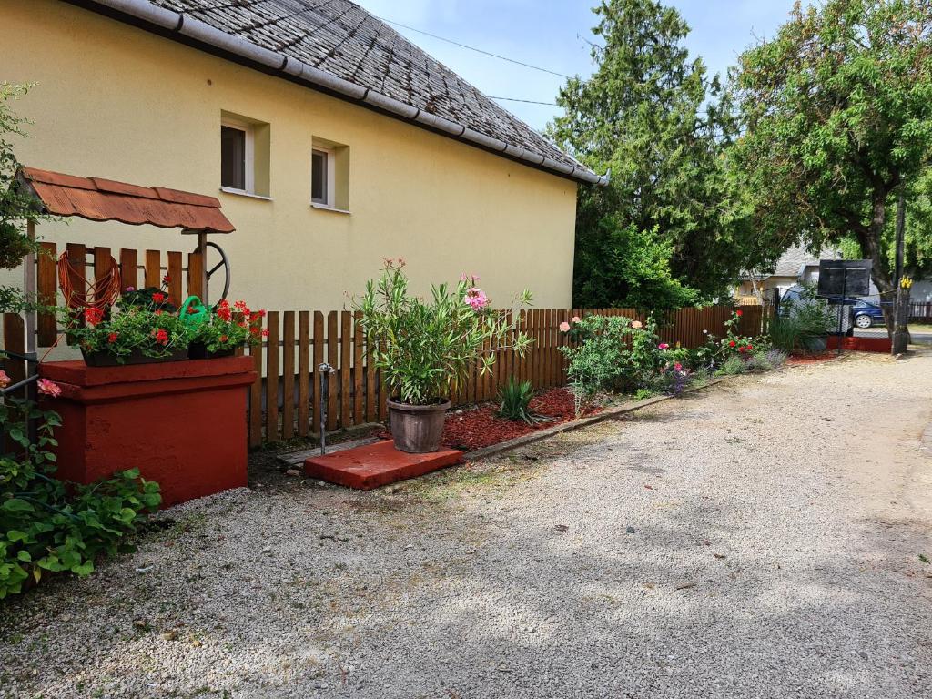 Kriszta apartman photo 2