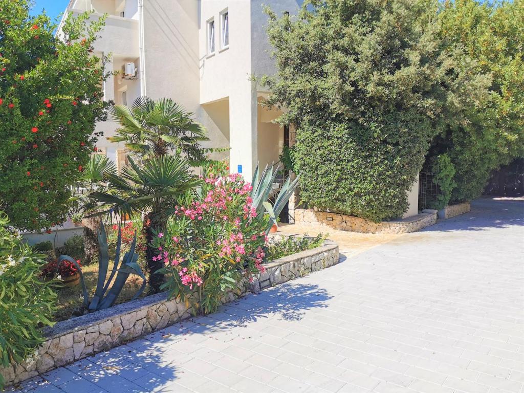 Lenka Apartments I photo 4