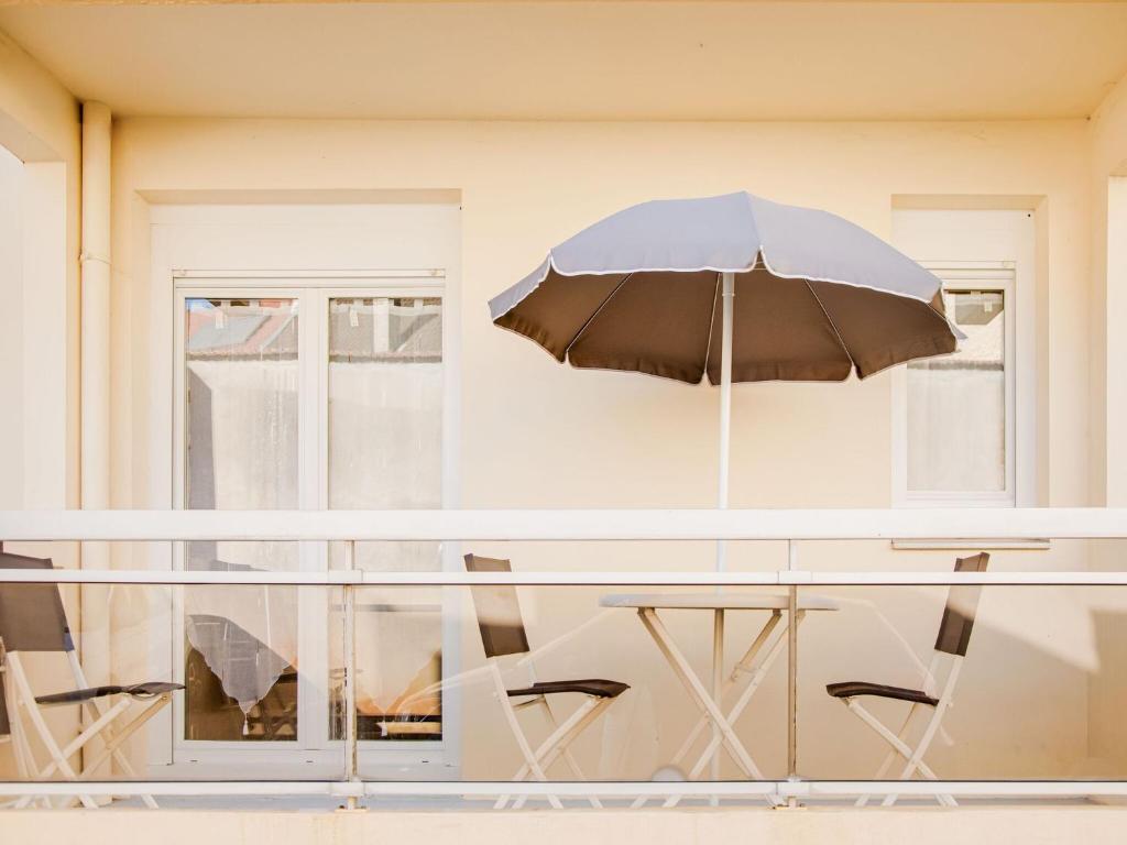 Attractive apartment in Chaumont with a balcony