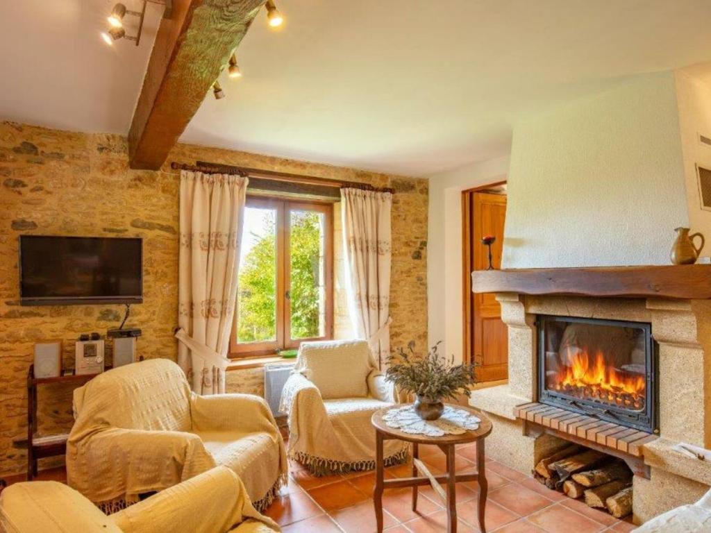 Gîte Besse, 4 pièces, 6 personnes - FR-1-616-149 photo 1