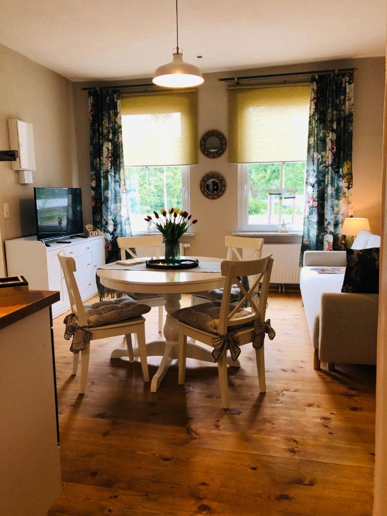 Ferienwohnung A im Ferienhaus Antika photo 3