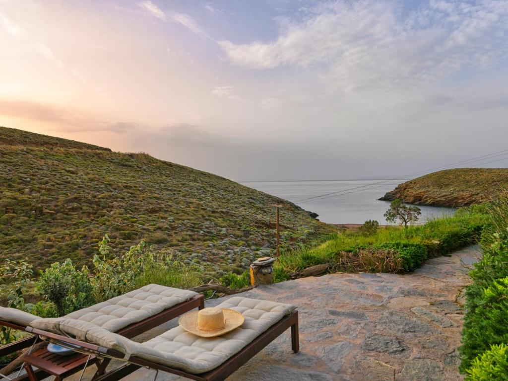 Agelos Beachfront Villa photo 3