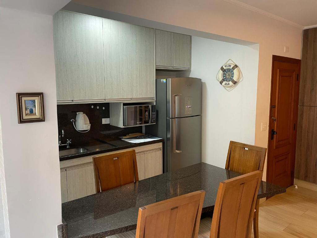 Flat Capitânia Varam Praia de Pitangueiras AP 53 photo 4