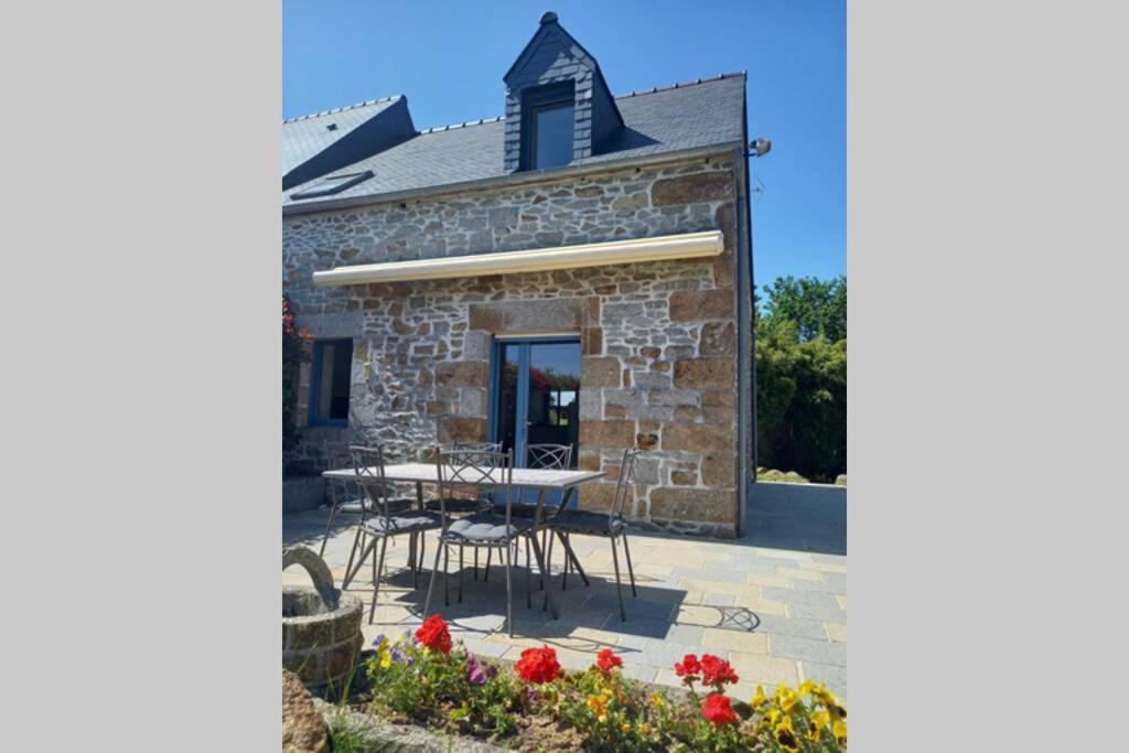 LA MAISON BLEUE photo 1